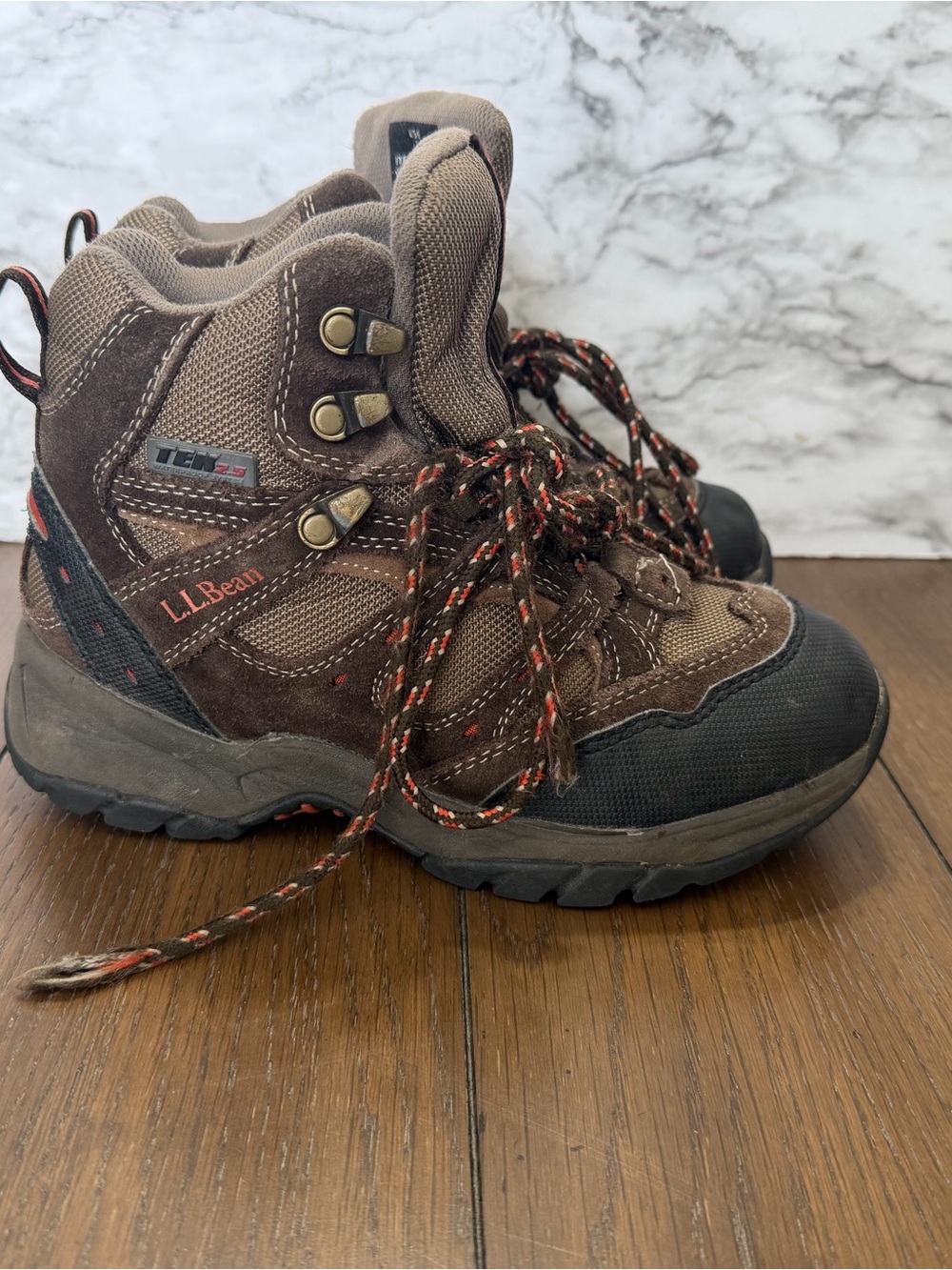 L.L. Bean Kids Brown Hiking Boots - Durable Outdoor Trail Shoes size 3